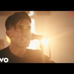 Download Mp3 Phil Wickham - Battle belongs lyrics/video