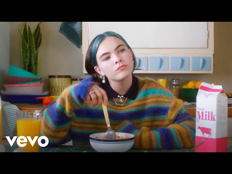 Download : BENEE - Supalonely ft. Gus Dapperton Mp4/Mp3 Lyrics