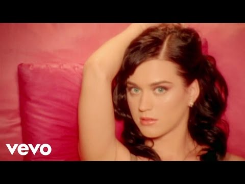 Katy Perry – I Kissed A Girl Mp3 Download & Lyrics