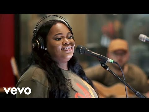 Tasha Cobbs Leonard - Gracefully Broken Mp3 Download, Video & Lyrics